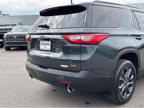 Used 2020 Chevrolet Traverse RS w/ LPO, Floor Liner Package AWD/4WD image 11