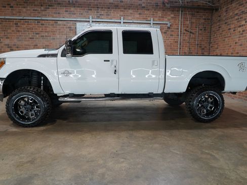 Used 2012 Ford F250 Lariat AWD/4WD image 9