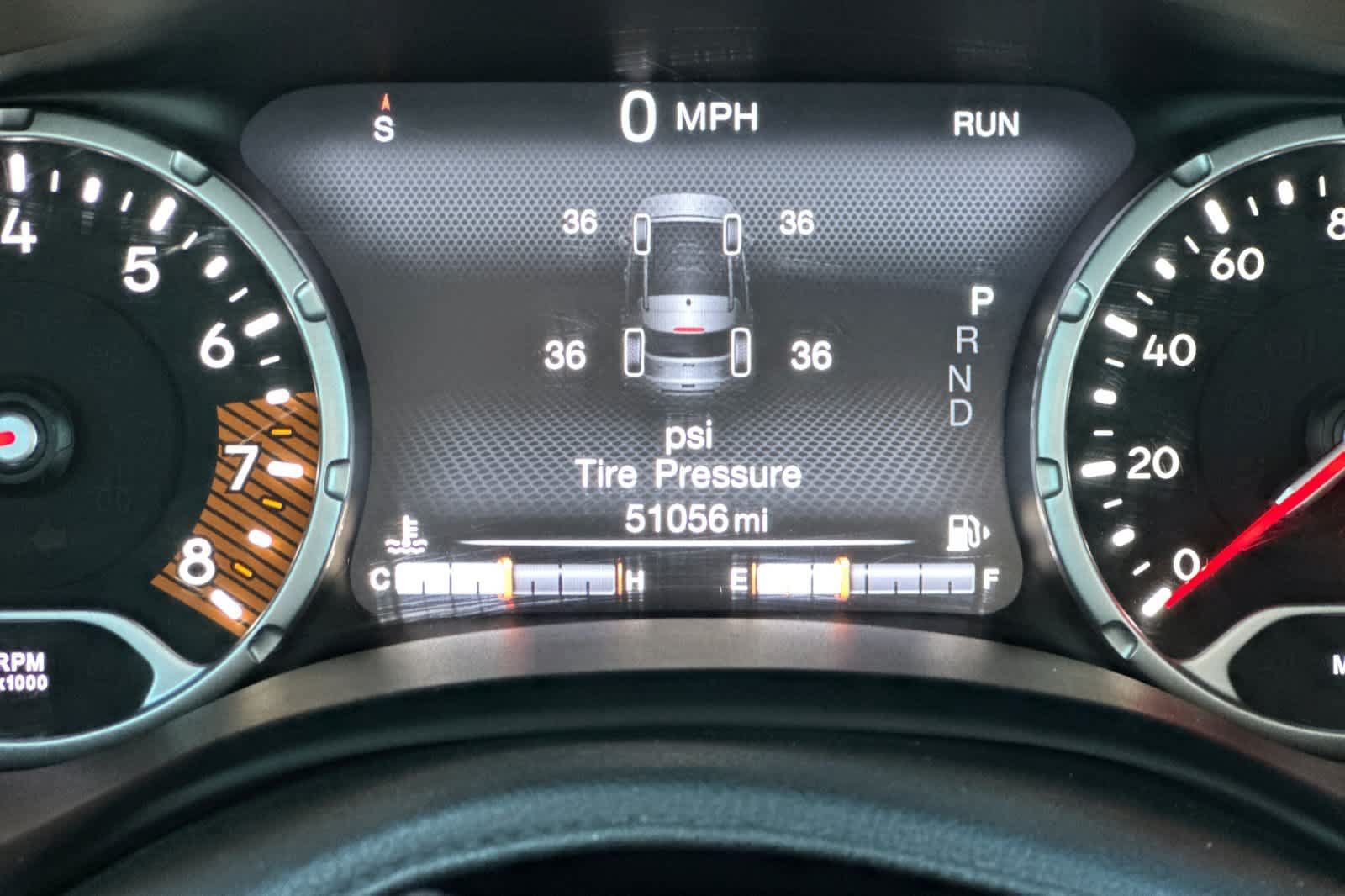 Used 2023 Jeep Renegade Trailhawk w/ Trailhawk Elite Group AWD/4WD image 29