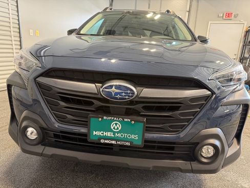 Used 2024 Subaru Outback Premium image 2