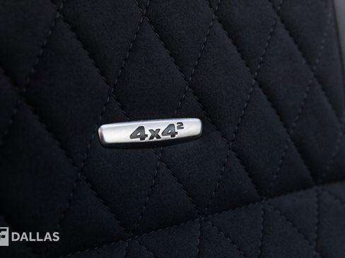 Used 2018 Mercedes-Benz G 550 Squared image 46