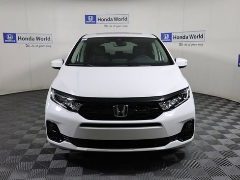 New 2026 Honda Odyssey Elite image 2
