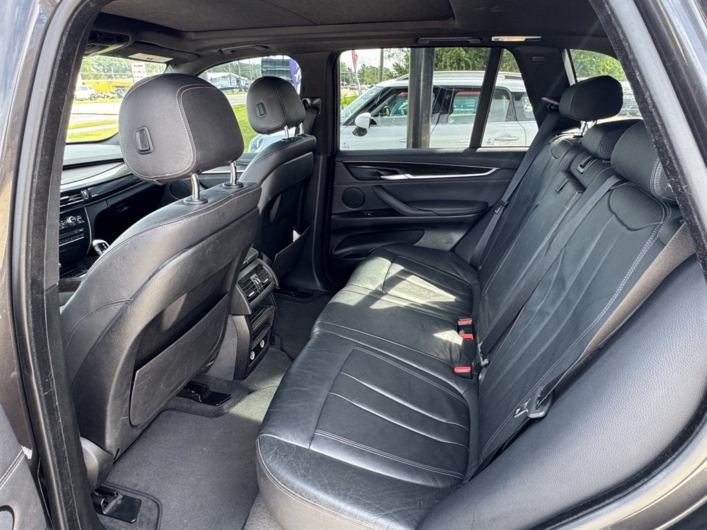 Used 2017 BMW X5 sDrive35i RWD image 12