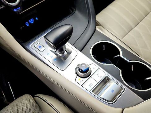 Used 2020 Genesis G70 3.3T w/ Prestige Package image 17