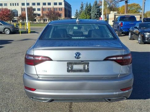 Used 2021 Volkswagen Jetta SEL Premium image 29