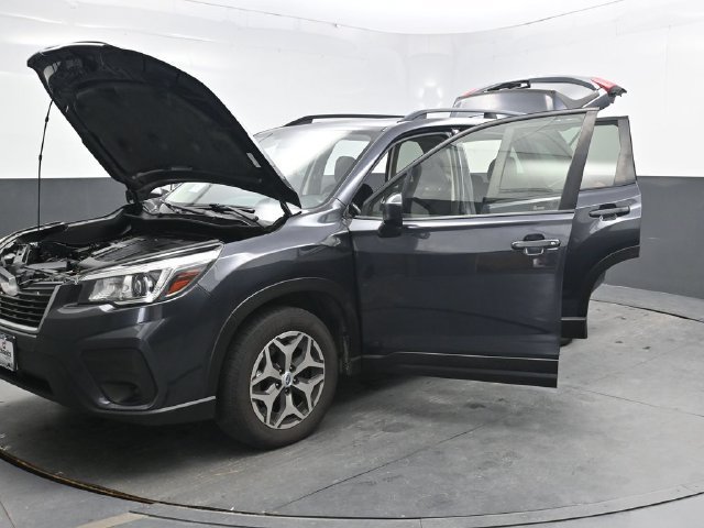 Used 2019 Subaru Forester Premium AWD/4WD image 44