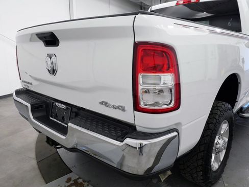 Used 2024 RAM 2500 Big Horn AWD/4WD image 37