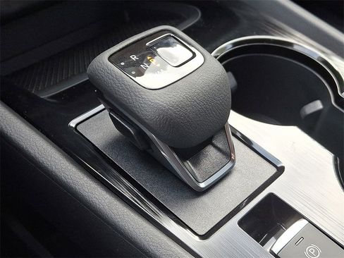 New 2026 Nissan Rogue S image 9