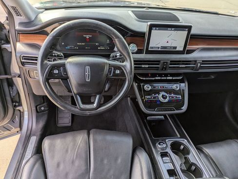 Used 2022 Lincoln Corsair Reserve w/ Equipment Group 201A image 14