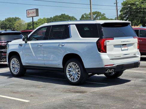 New 2026 GMC Yukon Denali w/ Denali Reserve Package AWD/4WD image 6