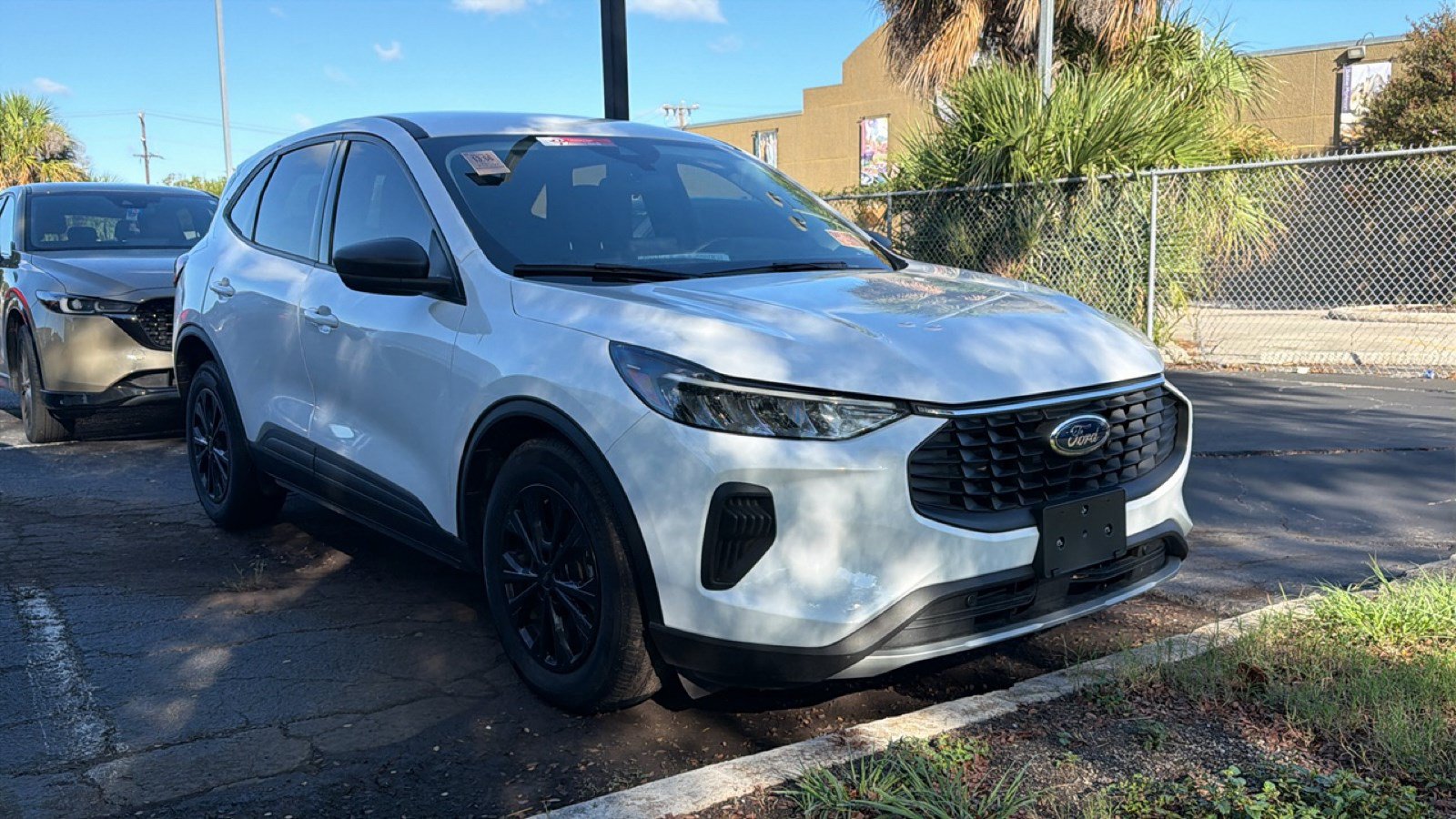 Used 2025 Ford Escape Active FWD image 11