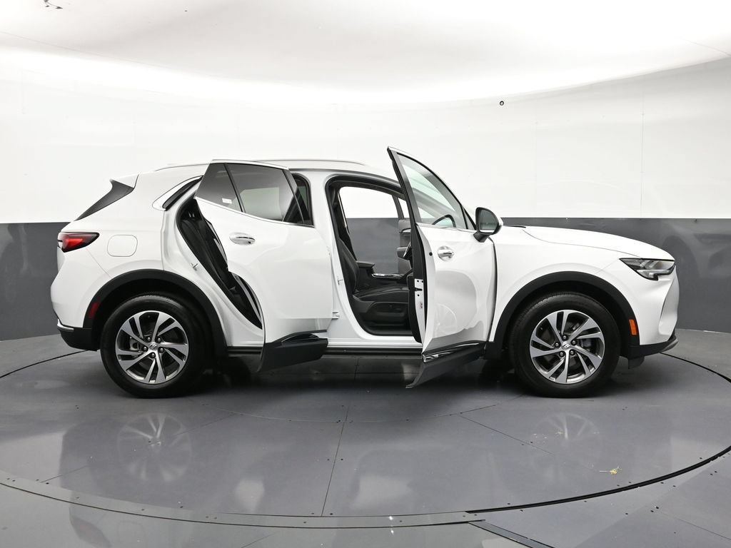 Used 2023 Buick Envision Essence AWD/4WD image 33
