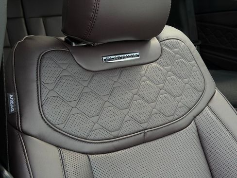 New 2026 Ford Explorer Platinum w/ LUX Leather Package image 33
