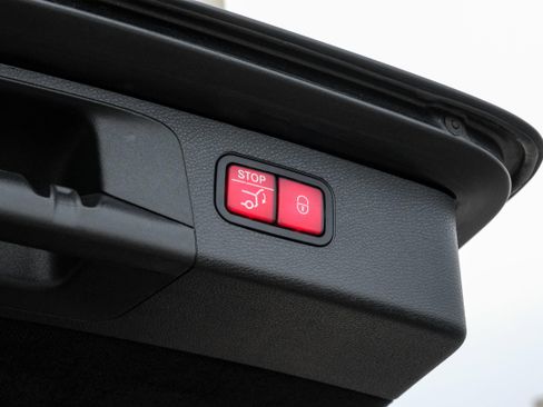 Used 2019 Mercedes-Benz E 63 AMG S image 69