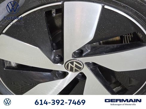 Certified 2025 Volkswagen Taos S image 13