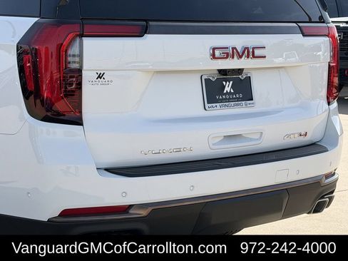 New 2026 GMC Yukon AT4 Ultimate w/ LPO, Floor Liner Package AWD/4WD image 6
