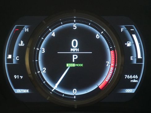 Used 2015 Lexus IS 250 w/ F-Sport Package RWD image 15