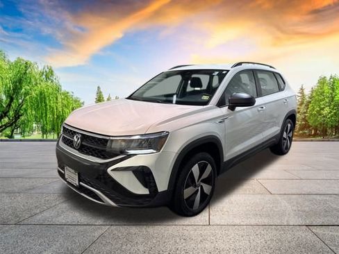 Certified 2023 Volkswagen Taos S w/ Driver Assistance Package image 8