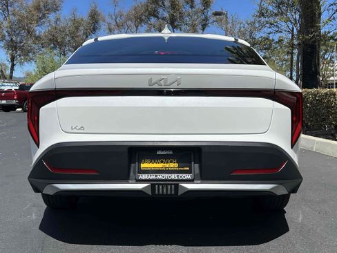 Used 2025 Kia K4 FWD image 45