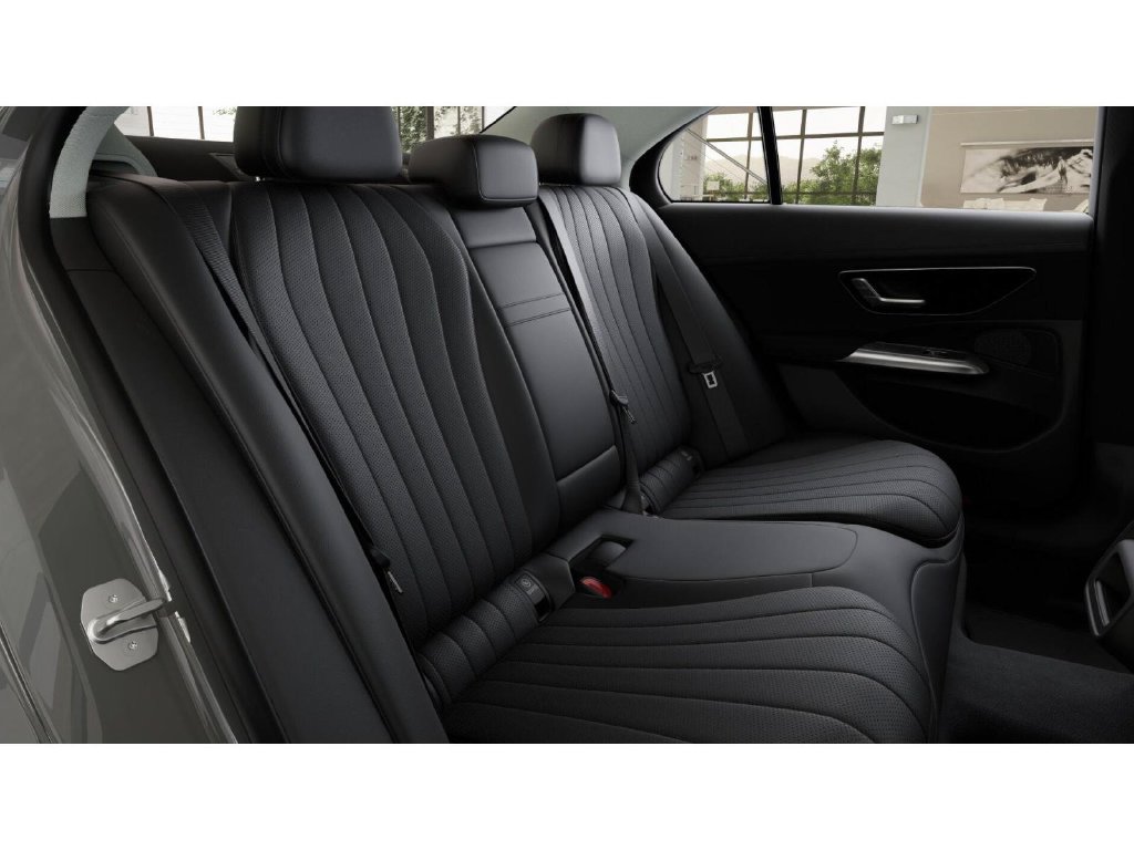 New 2027 Mercedes-Benz E 450 4MATIC Sedan image 5