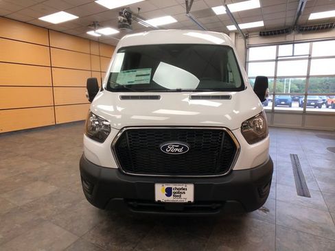 New 2026 Ford Transit 250 148 Medium Roof RWD image 2
