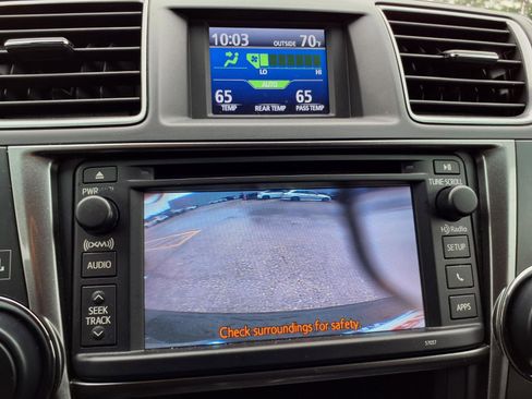Used 2013 Toyota Highlander Limited FWD image 5