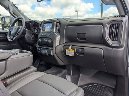 New 2025 Chevrolet Silverado 2500 W/T w/ WT Convenience Package image 17