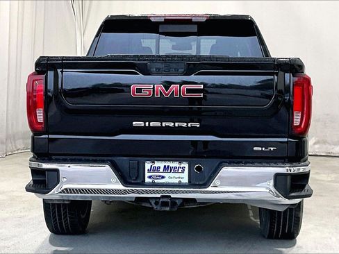 Used 2024 GMC Sierra 1500 SLT image 4