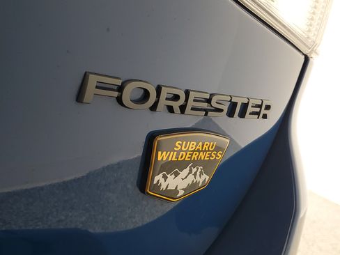 Used 2025 Subaru Forester Wilderness AWD/4WD image 8