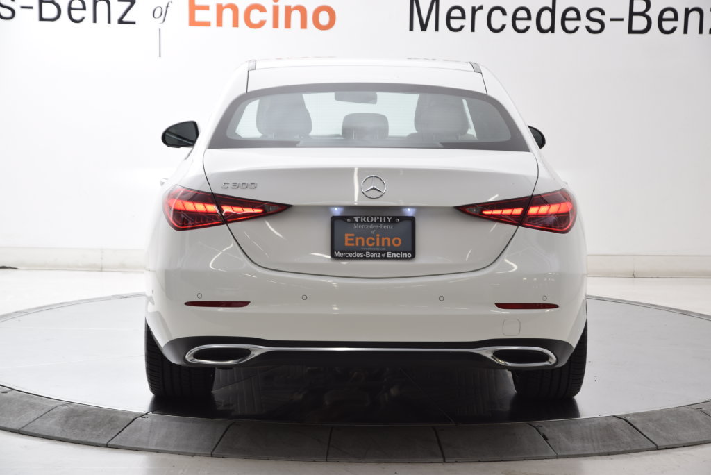 Used 2024 Mercedes-Benz C 300 Sedan image 5