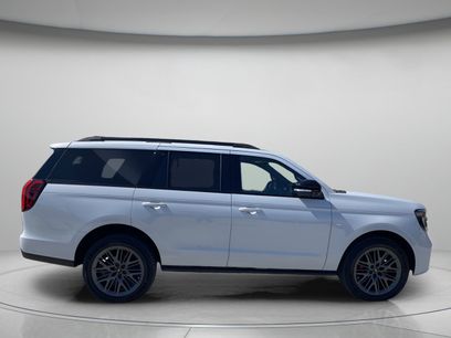 New 2025 Ford Expedition Platinum w/ Stealth Performance Package