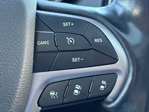 Used 2020 Jeep Grand Cherokee High Altitude AWD/4WD image 21