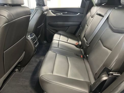 Used 2022 Cadillac XT5 Premium Luxury AWD/4WD image 23