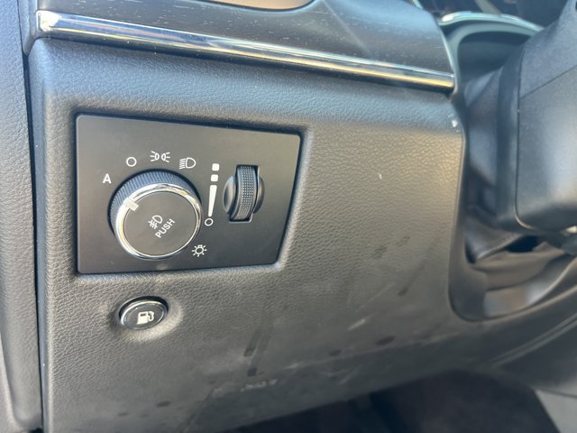 Used 2018 Jeep Grand Cherokee Limited AWD/4WD image 35