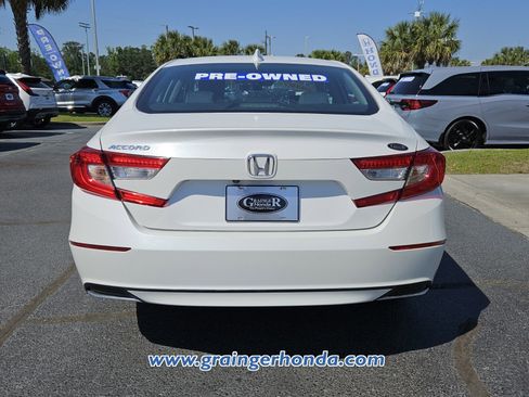 Used 2019 Honda Accord LX image 4