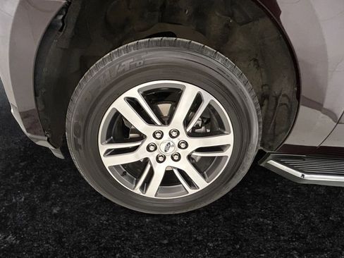 Used 2023 Ford Expedition Max XLT image 27