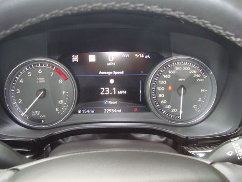 Used 2023 Cadillac XT6 Sport image 15