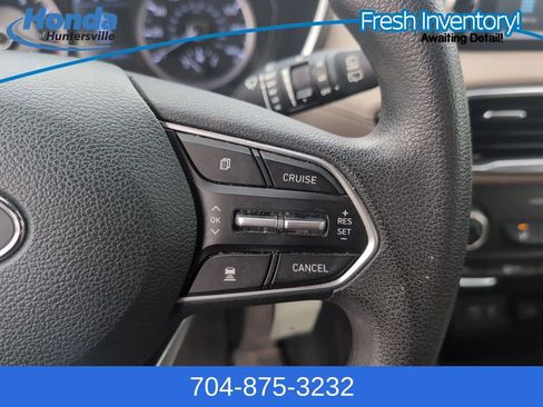 Used 2019 Hyundai Santa Fe SE image 22