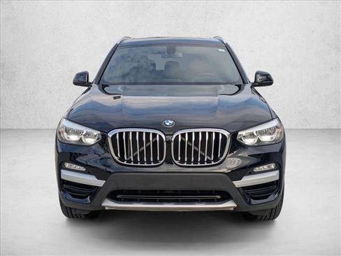 Used 2018 BMW X3 xDrive30i image 2