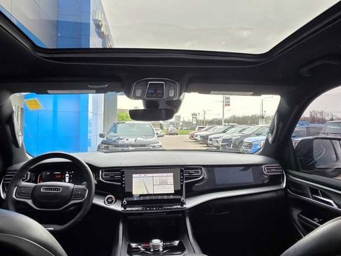 Used 2023 Jeep Wagoneer Series II image 21