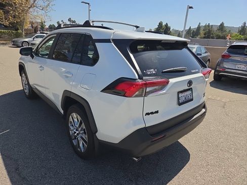 Used 2025 Toyota RAV4 XLE Premium w/ Weather Package AWD/4WD image 3