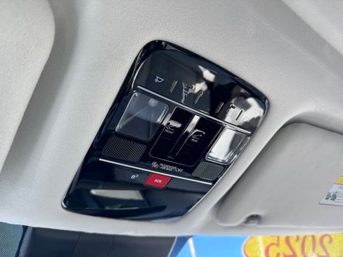Used 2025 Hyundai Santa Fe Calligraphy image 16