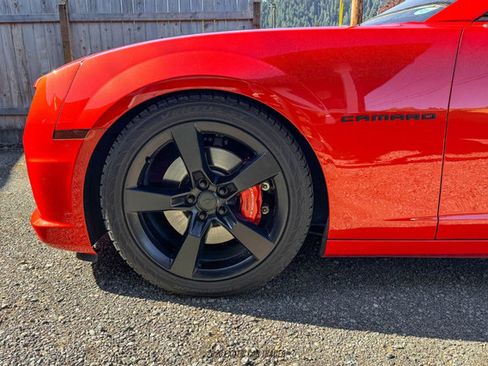 Used 2012 Chevrolet Camaro SS w/ RS Package RWD image 4