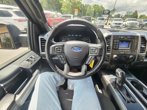 Used 2018 Ford F150 XLT w/ Equipment Group 301A Mid RWD image 16