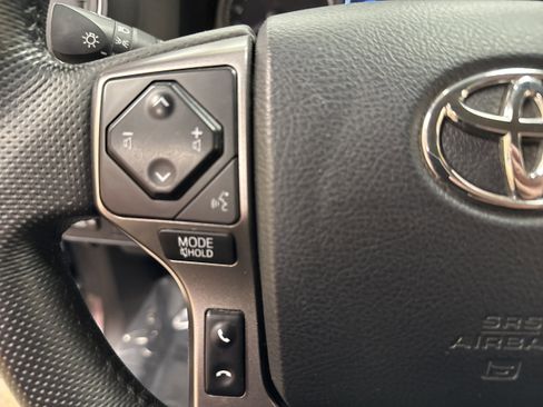 Used 2023 Toyota Tacoma SR5 image 41