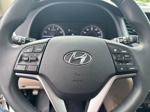 Used 2018 Hyundai Tucson Value w/ Cargo Package AWD/4WD image 18