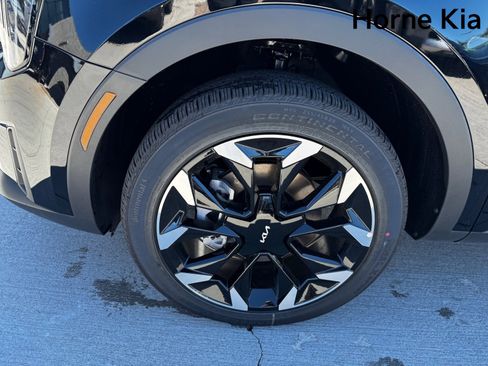 New 2025 Kia Sorento EX image 8