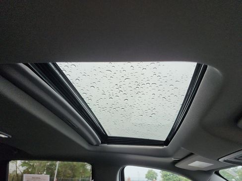 Certified 2025 GMC Sierra 2500 SLT w/ SLT Premium Package image 10