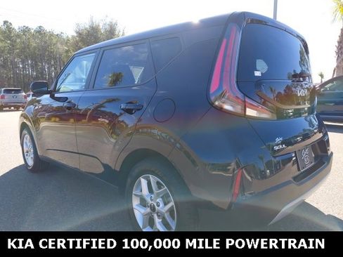 Certified 2025 Kia Soul LX w/ LX Technology Package image 7