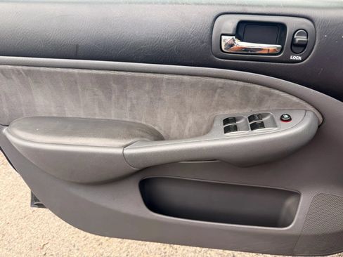 Used 2003 Honda Civic LX image 14